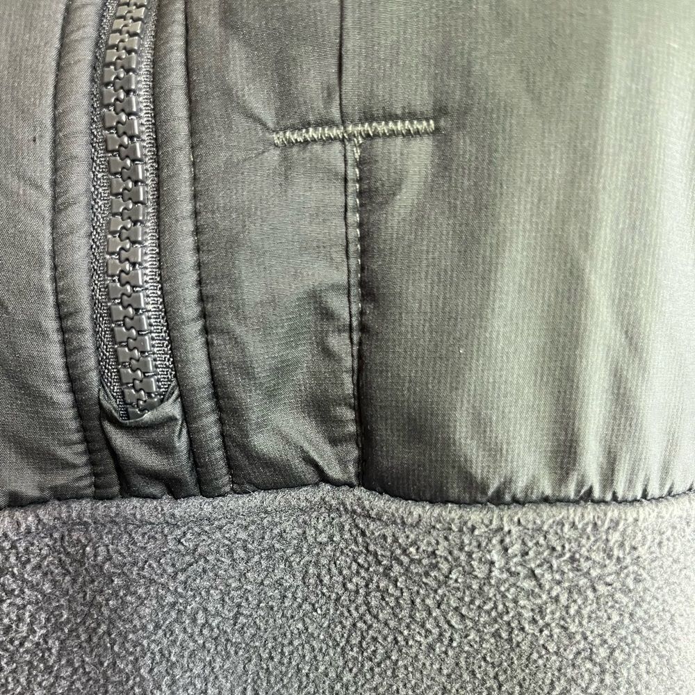 The North Face Jacket - Picture 6 of 9